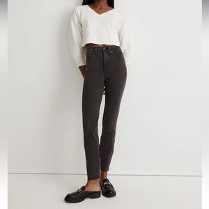 Madewell Stovepipe Jeans in Banberry Wash: Raw-Hem Edition